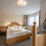 Hotel Andrea 4*