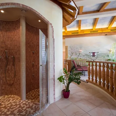 Andrea Майргофен