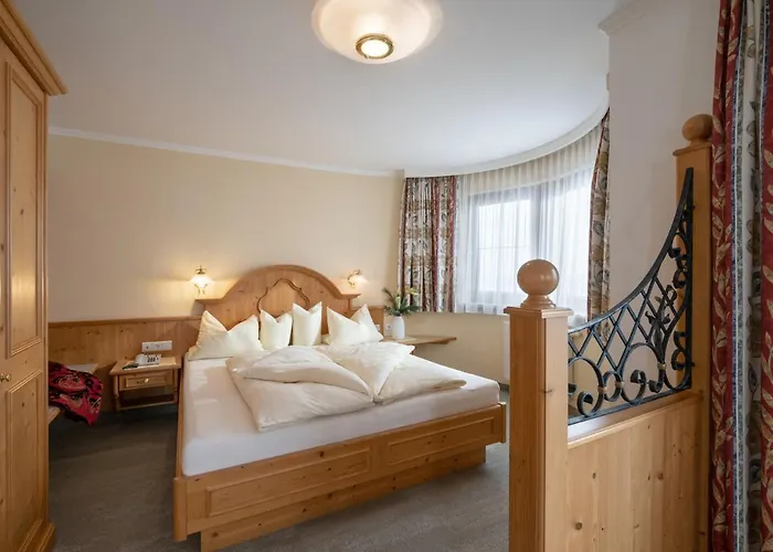 Готель Andrea 4*